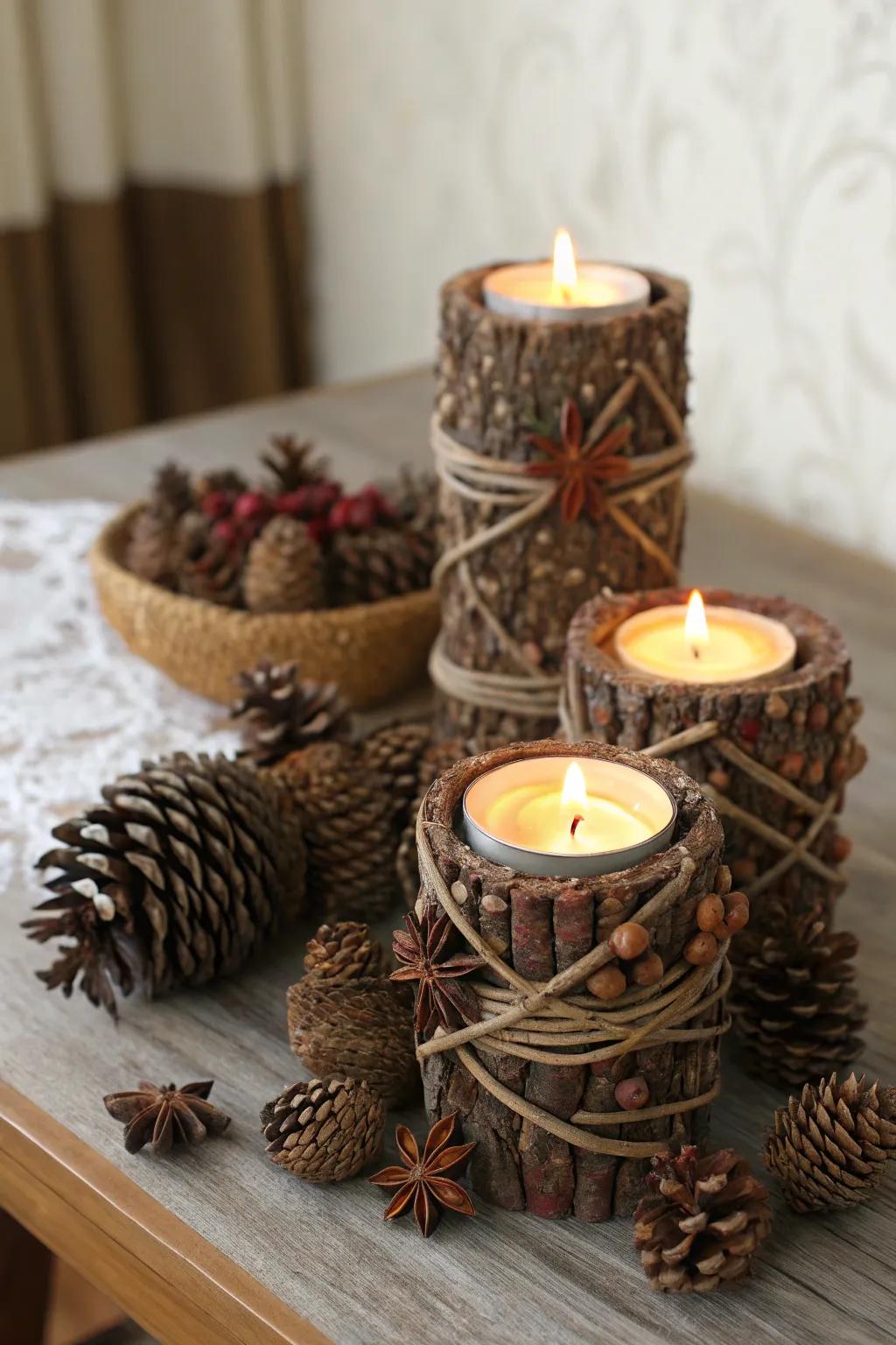 Conelet and twig light holders add a natural charm to the decor.
