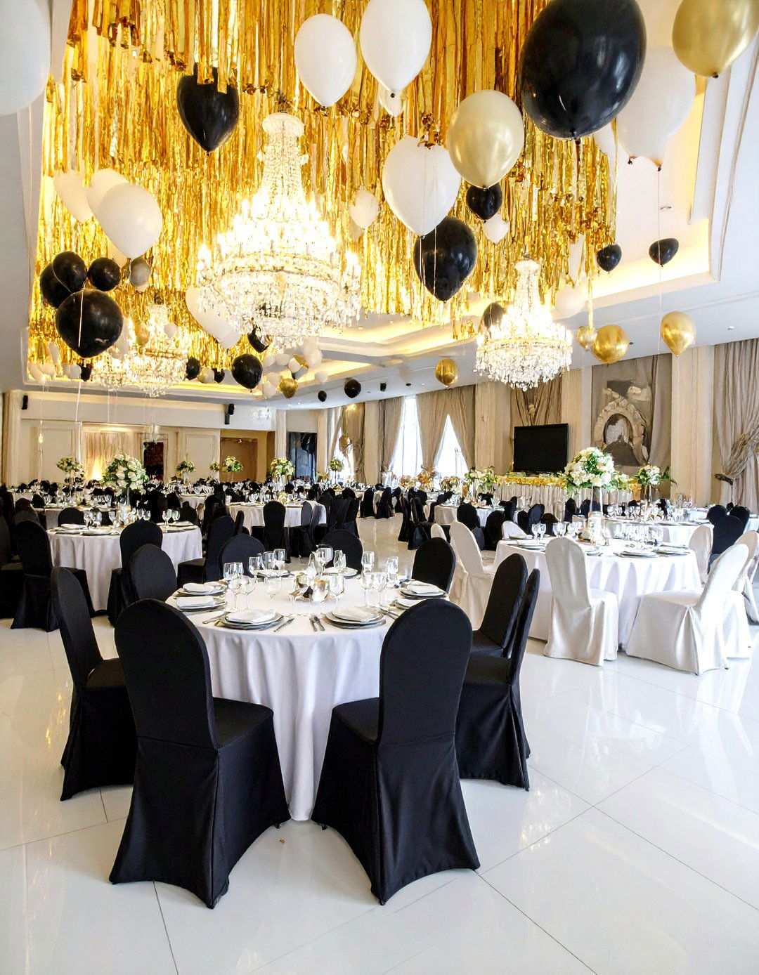 Elegant Golden Theme Party Celebration - 20 50th Wedding Anniversary Ideas